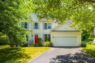 5 Aspen Ave, Grafton, MA 01560 - Photo 1