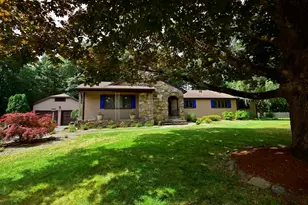 2 Tewalema Pl, Lakeville, MA 02347 - Photo 1