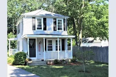 215 Chestnut Street, Franklin, MA 02038 - Photo 1