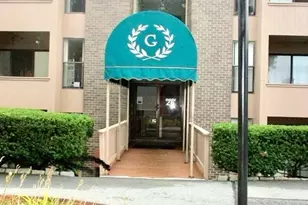 26 Shrewsbury Green Dr, Shrewsbury, MA 01545 - Photo 1