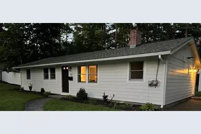 132 Woodsbury Rd, Rockland, MA 02370 - Photo 1