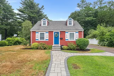 37 Idlewell St, Weymouth, MA 02188 - Photo 1