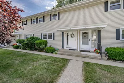 127 Woodbridge Rd #127, Chicopee, MA 01022 - Photo 1