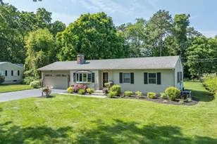 118 Yarmouth St, Longmeadow, MA 01106 - Photo 1