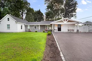 154 N Main, Bellingham, MA 02019 - Photo 1