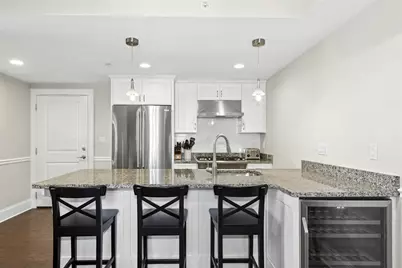 616 E 4th St #204, Boston, MA 02127 - Photo 1