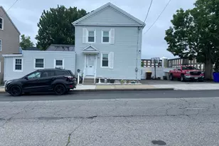 368 Globe St, Fall River, MA 02724 - Photo 1