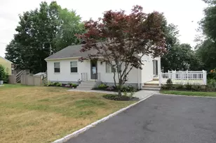 123 Low St, Newburyport, MA 01950 - Photo 1