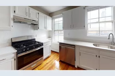 280 McGrath Highway #1, Somerville, MA 02145 - Photo 1