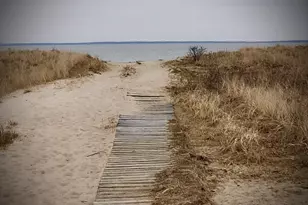 147 Dogwood St, Fairhaven, MA 02719 - Photo 1