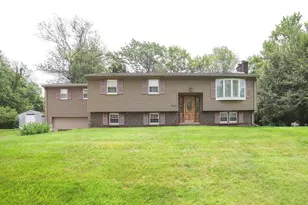 33 Ladyslipper Dr, Shrewsbury, MA 01545 - Photo 1