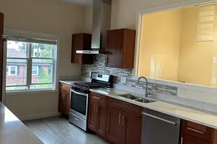 909 Hancock St, Quincy, MA 02170 - Photo 1