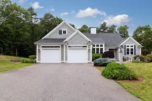 33 Overlook Cir, Plymouth, MA 02360 - Photo 1