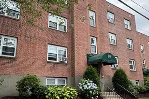 91 Chestnut St, Brookline, MA 02445 - Photo 1