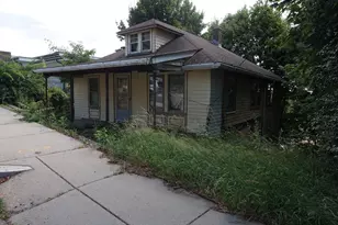 214 Palfrey St, Watertown, MA 02472 - Photo 1