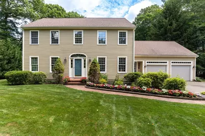 15 Deerfield Dr, Bridgewater, MA 02324 - Photo 1