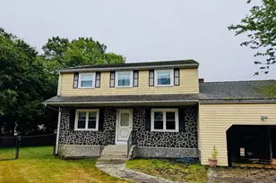 4 Ayers Dr, Randolph, MA 02368 - Photo 1