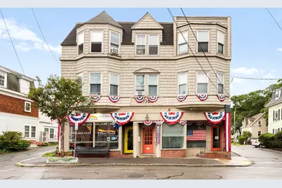 730 Hale St #3R, Beverly, MA 01915 - Photo 1