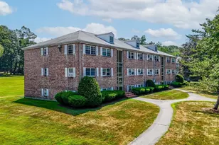 25 Edgelawn Ave, North Andover, MA 01845 - Photo 1