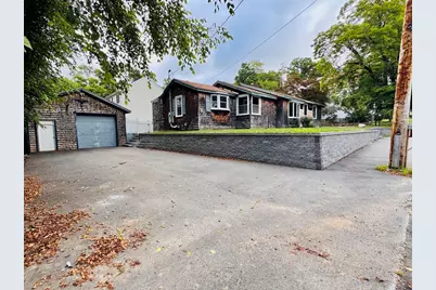 22 Lincoln Ave., Plainville, MA 02762 - Photo 1