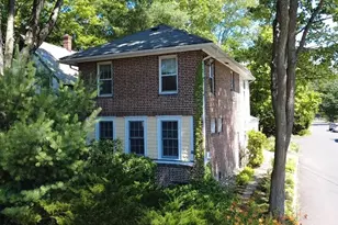 78 Vernon St, Northampton, MA 01060 - Photo 1