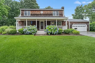 17 Buchanan Ln, Weymouth, MA 02190 - Photo 1