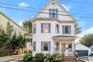 32 Bourne St, Lowell, MA 01852 - Photo 1