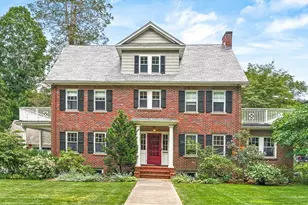 34 Rangeley Rd, Winchester, MA 01890 - Photo 1