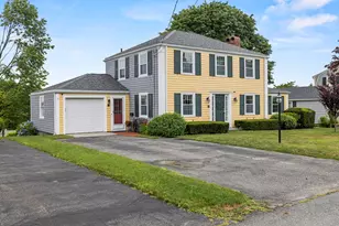 69 Mount Vernon Rd W, Weymouth, MA 02189 - Photo 1