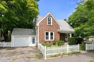 86 Dyer Ave, Milton, MA 02186 - Photo 1