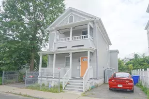 11 Spruce St, Springfield, MA 01105 - Photo 1