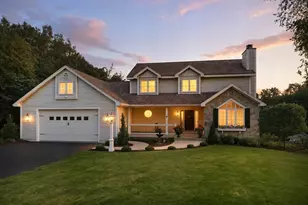 11 Applewood Ln, Saugus, MA 01906 - Photo 1