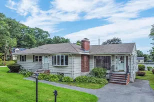 90 Butternut Ln, Methuen, MA 01844 - Photo 1