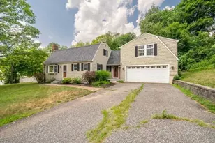 10 Carlida Rd, Groveland, MA 01834 - Photo 1