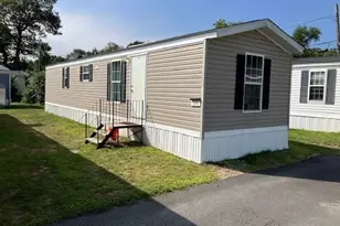 557 SW Cutoff, Auburn, MA 01501 - Photo 1