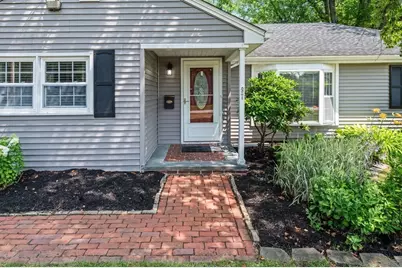 97 Crescent St, Shrewsbury, MA 01545 - Photo 1