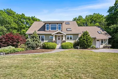 1080 Oakhill Ave, Attleboro, MA 02703 - Photo 1