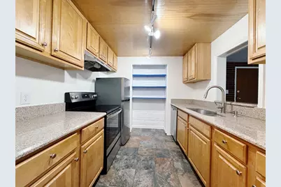 36 Greentree Ln #34, Weymouth, MA 02190 - Photo 1