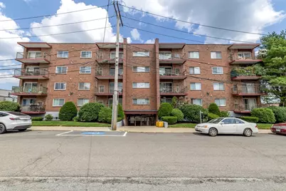 10 Foster St #405, Wakefield, MA 01880 - Photo 1