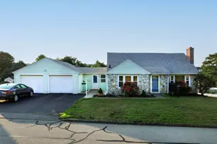 183 Orient St, Worcester, MA 01604 - Photo 1