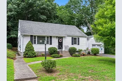 27 Whitla Drive, Worcester, MA 01604 - Photo 1