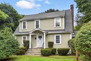 153 Washington St, Franklin, MA 02038 - Photo 1