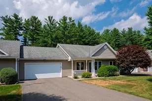 22 Pomeroy Meadow Rd, Southampton, MA 01073 - Photo 1