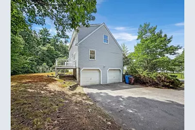 21 Burnside Ln, Merrimac, MA 01860 - Photo 1