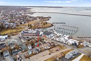 25 Bradford St, Plymouth, MA 02360 - Photo 1