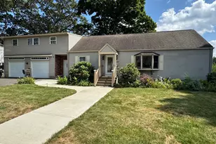 77 Reed St, Chicopee, MA 01020 - Photo 1