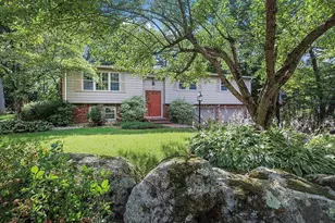 162 Oak St, Uxbridge, MA 01569 - Photo 1