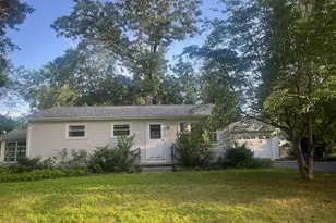 53 Wood End Rd, Springfield, MA 01107 - Photo 1