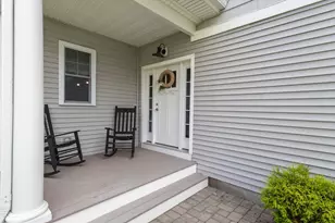 40 Lakepoint Wy, Hopkinton, MA 01748 - Photo 1