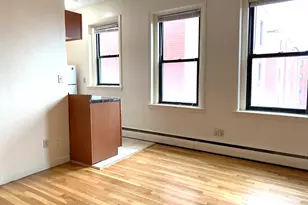 1246 Commonwealth Ave, Boston, MA 02134 - Photo 1